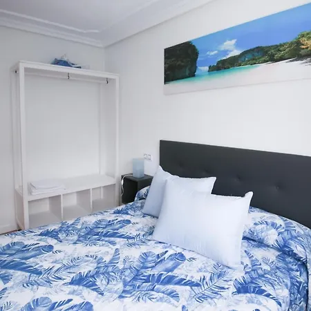 Apartamento Mym 3 Apartman Gijón