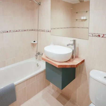 Apartamento Mym 3 *